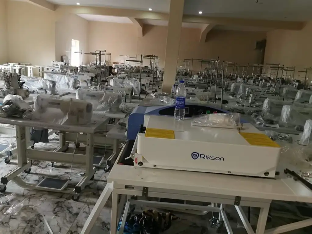 Gov Ikpeazu Inspects Aba Automated Garment Factory