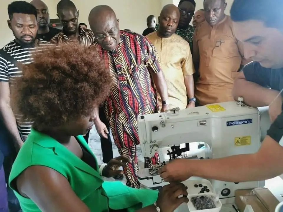 Gov Ikpeazu Inspects Aba Automated Garment Factory