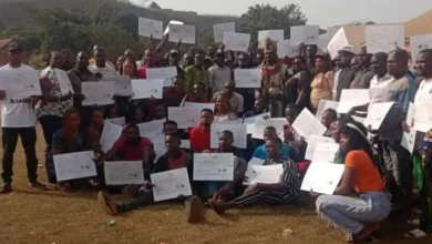 Traditional ruler in Enugu Community, empowers 63 youths with N1m each