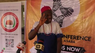 GICWmABeQL7bxL8CAK8n1aIfxVoTbmdjAAAF Moment