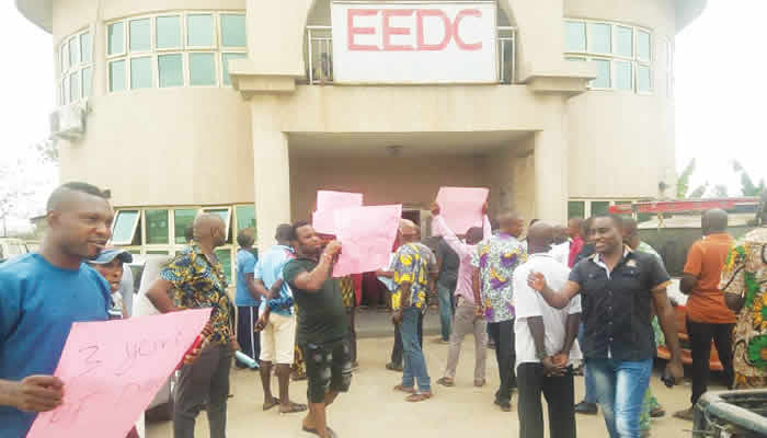 Customers in South East criticize Discos for their outage and want a one-month boycott.